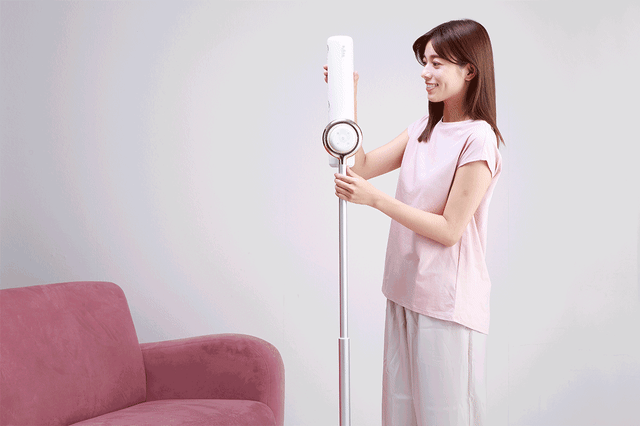 角度調節 無段階調節 ※上下約180度